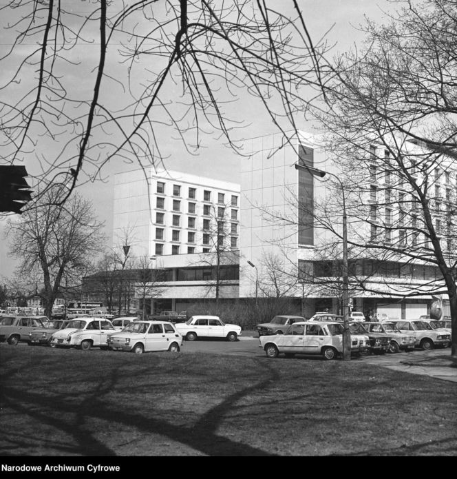 Hotel Viktoria w Warszawie