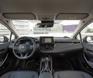 Toyota Corolla Sedan 1.8 Hybrid 122 KM e-CVT