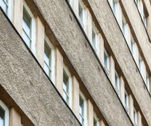 Wieżowiec przy ul. Sewerynów 4 w Warszawie