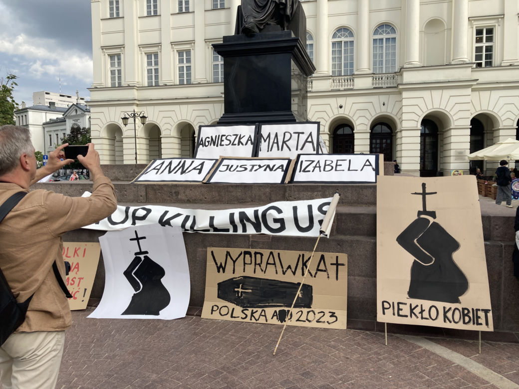 Marsz Strajku Kobiet "Ani jednej więcej!"