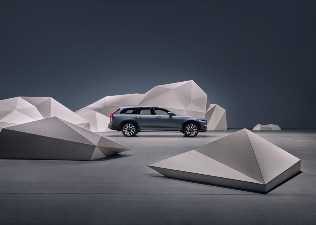 Volvo V90 Cross Country
