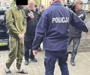 19-latek dokonał ataku w szkole w Ostrołęce. Usłyszał zarzuty