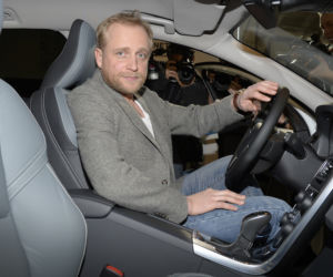 Piotr Adamczyk dostał hybrydowe Volvo V60