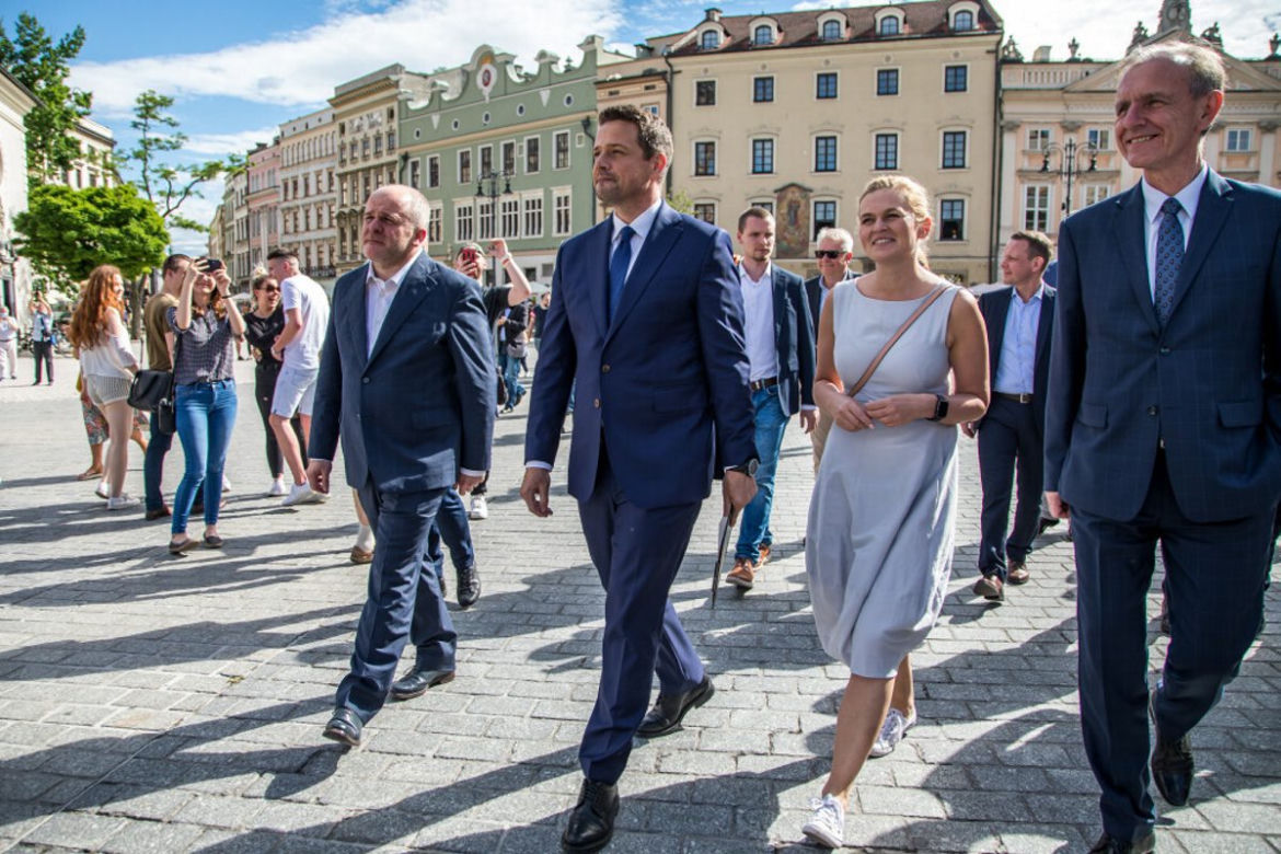  Barbara Nowacka i prezydent Warszawy Rafał Trzaskowski