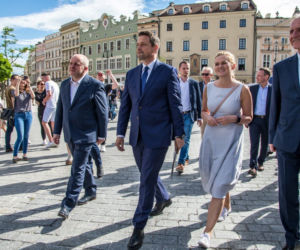  Barbara Nowacka i prezydent Warszawy Rafał Trzaskowski