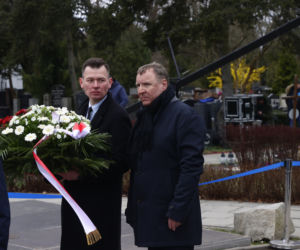 12. rocznica katastrofy smoleńskiej. Uroczystości na Powązkach Wojskowych