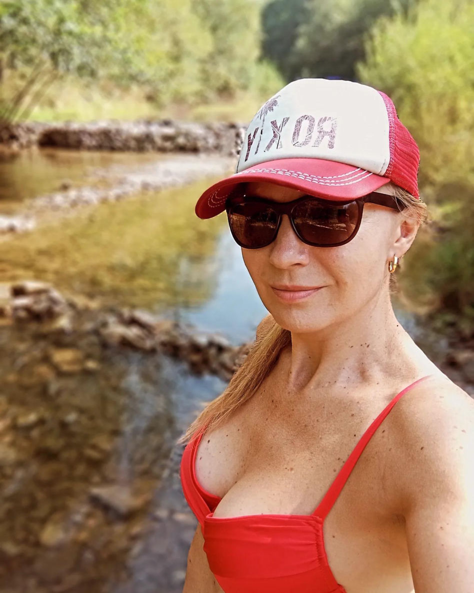 Anna Guzik