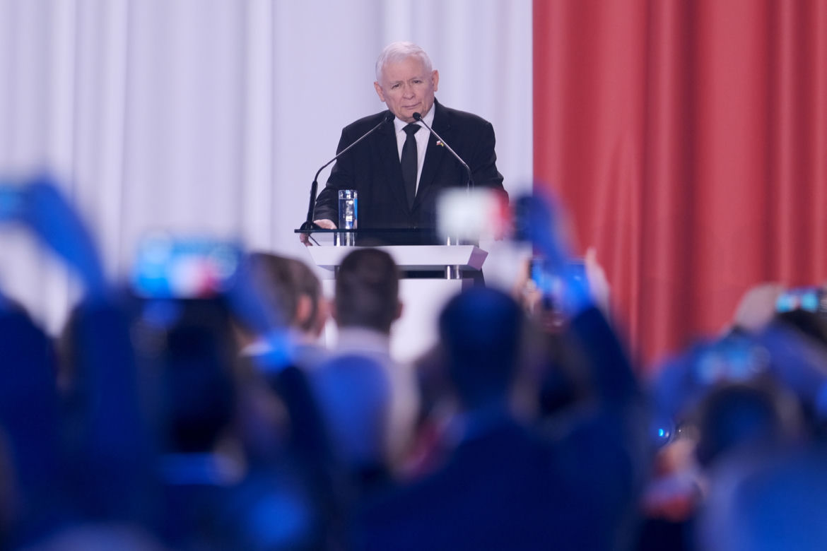 Kaczyński wysyła PiS w Polskę