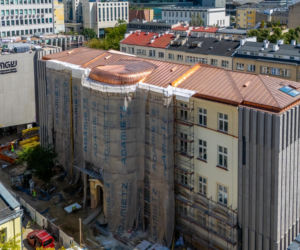 Dachy Muzeum Getta Warszawskiego już gotowe