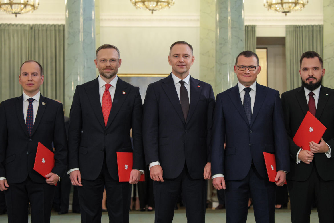 Prezydent Karol Nawrocki powołał swoich współpracowników. „Polscy patrioci i ludzie ciężkiej pracy”