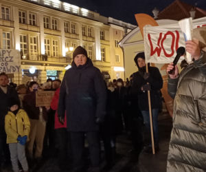 LEX TVN. Demonstracja w Białymstoku w obronie wolnych mediów