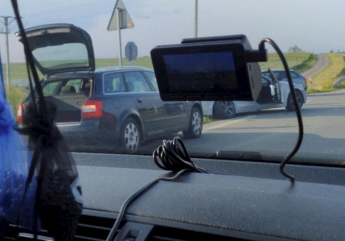 Nastolatka w BMW wymusiła pierwszeństwo