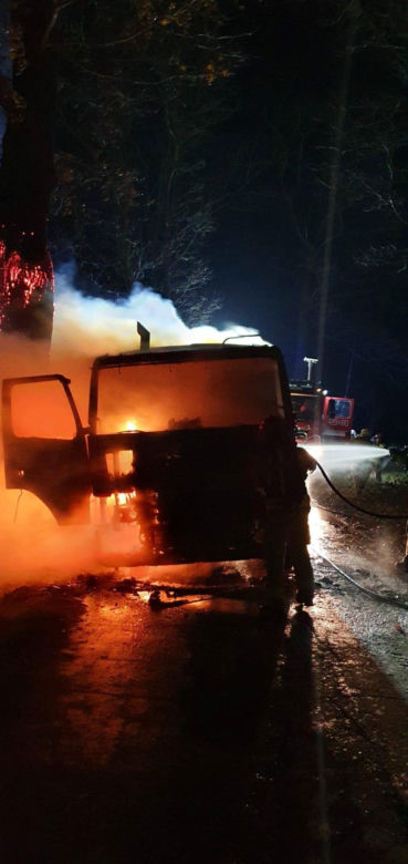 Ciężarówka płonęła jak pochodnia! Droga była zablokowana
