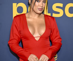 Dekolt do pępka i czerwień, która powaliła wszystkich! Patricia Kazadi królowała na ściance