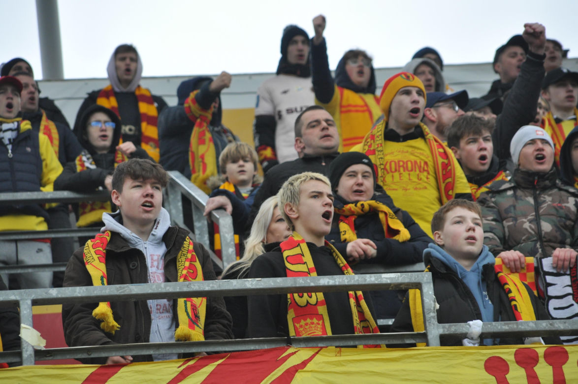 Korona Kielce - Pogoń Szczecin. Zobacz zdjęcia z trybun Suzuki Areny