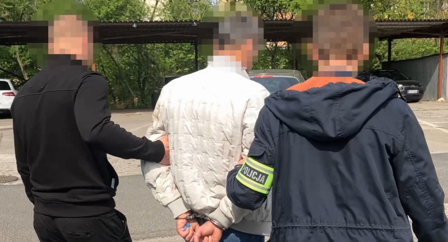 Atak na ratowników medycznych z Torunia. Podejrzany zatrzymany