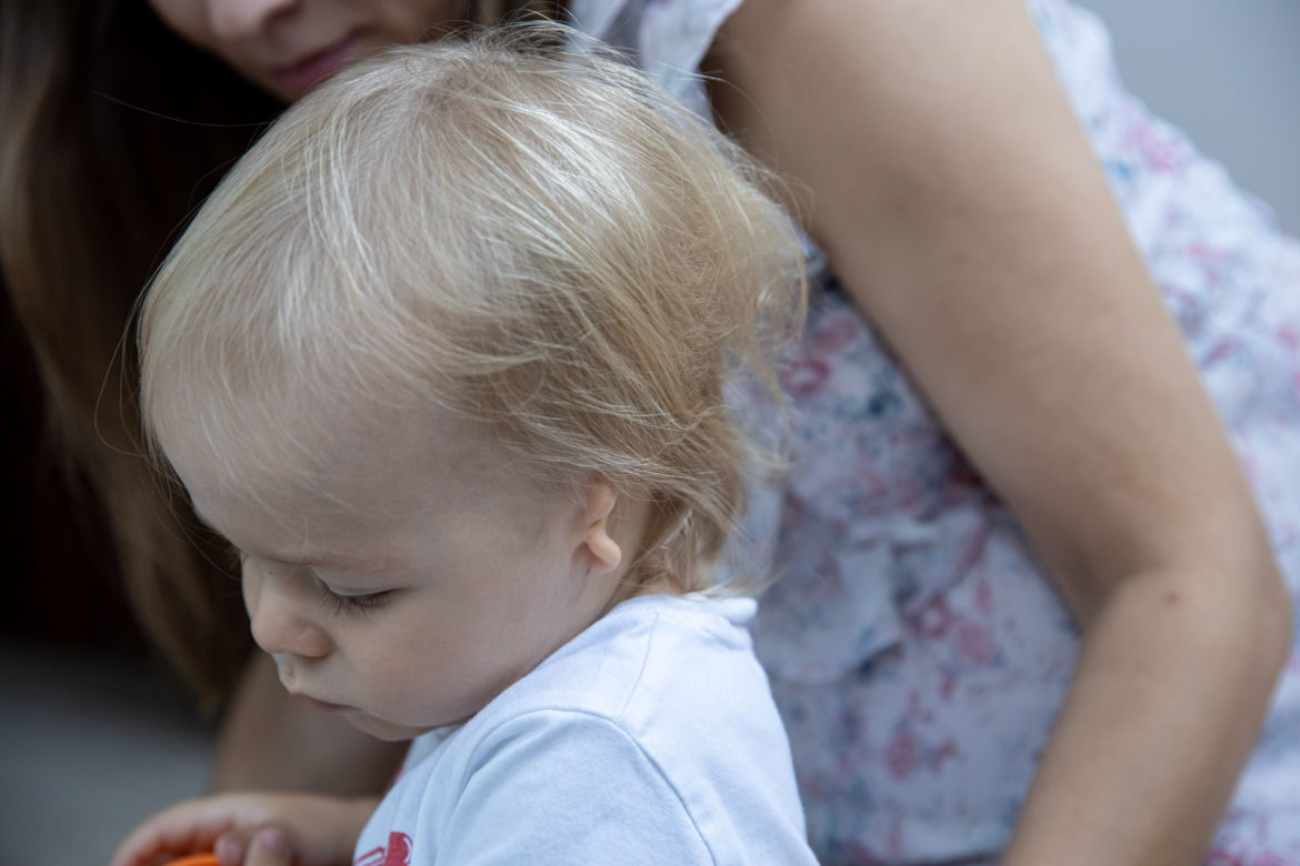Pozwólcie Mikołajowi uslyszeć głos mamusi