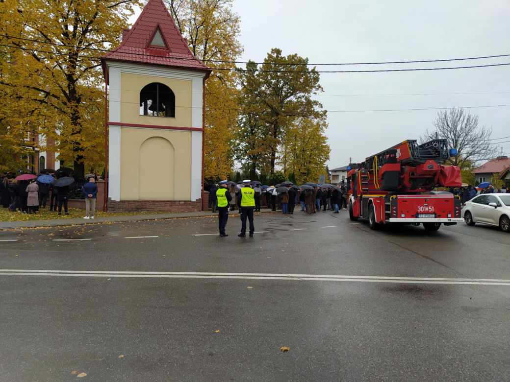 Pogrzeb asp. Bartłomieja Pieroga, jednego z dwóch strażaków, którzy zginęli w pożarze w Nisku