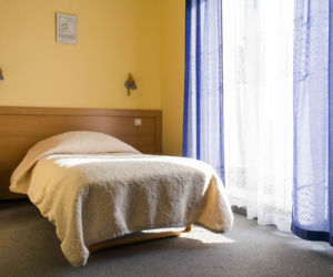 Tak będą mieszkać chorzy na COVID-19 w Małopolsce! Nie zapłacą za to ani grosza