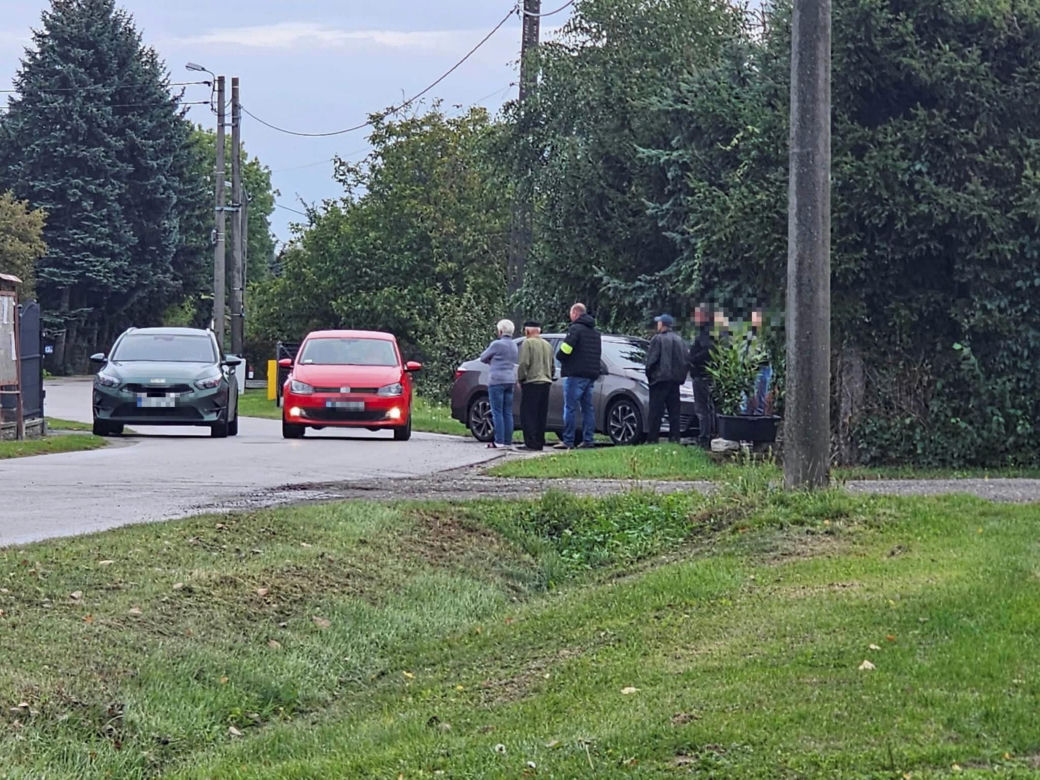 Pożar w bazie Starlink na Mazowszu. Minister mówi wprost o możliwym sabotażu, służby w akcji