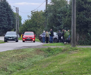 Pożar w bazie Starlink na Mazowszu. Minister mówi wprost o możliwym sabotażu, służby w akcji