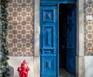 Kolory na płytkach azulejo