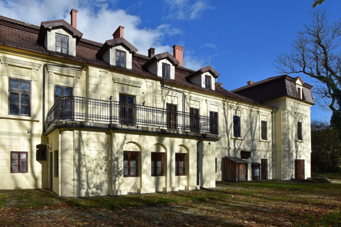 To jedna z najpiękniejszych gmin w Małopolsce. Znajdowała się w czterech województwach