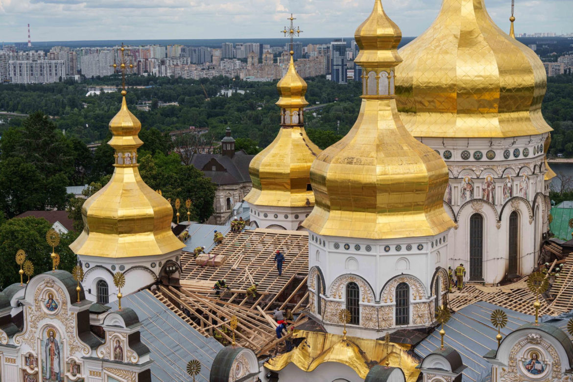 Ukraina
