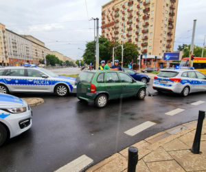 Wjechał w radiowóz. Dwóch policjantów w szpitalu