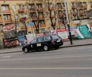 Uwaga! Ten ksiądz naciąga taksówkarzy