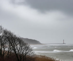 Kołobrzeg 19.11.2025. Nagła zmiana! Deszcz i chłód przejmą miasto. Co na to synoptycy?