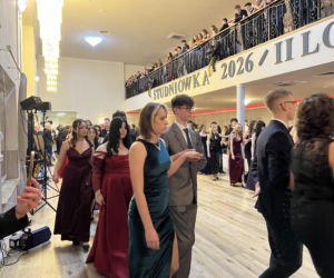 Studniówka pełna blasku i emocji! Tak bawili się maturzyści II LO w Bydgoszczy [ZDJĘCIA]