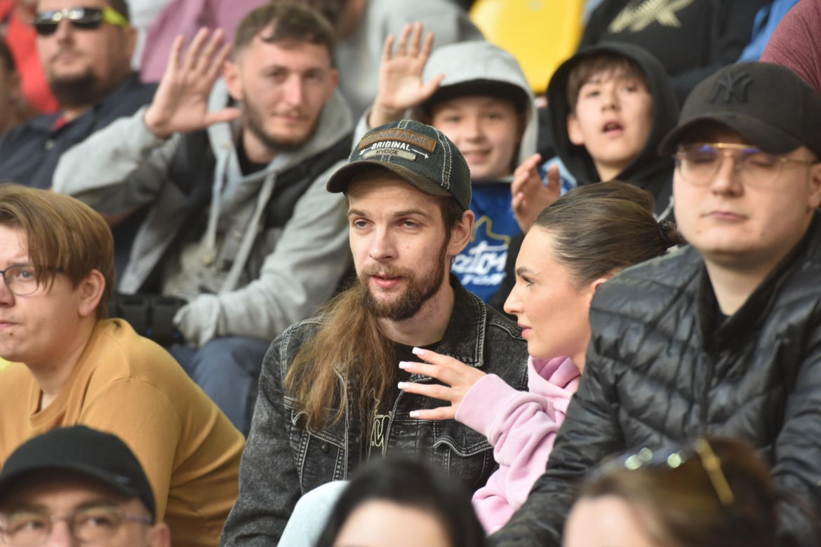 1. Finał Indywidualnych Mistrzostw Polski na Motoarenie. Zdjęcia kibiców i zawodników z Torunia