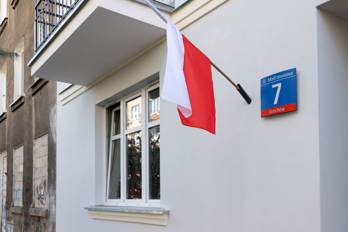 Praga-Południe. Mieszkańcy mają dość życia z robactwem. „Mój kot poluje na prusaki w mieszkaniu!”