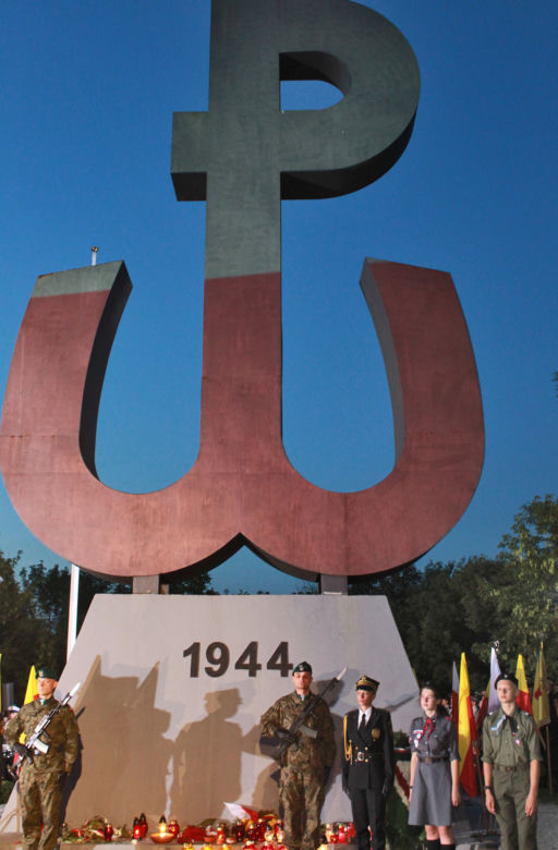 Walka o ogień na Kopcu Powstania. Czy iluminacja zastąpi ogień przez 63 dni obchodów