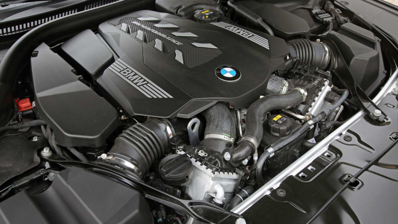 BMW M850i od Manhart