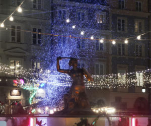 Świąteczna iluminacja 2025/2026 w Warszawie