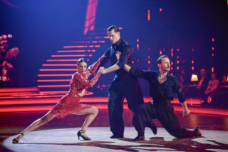 Boczarska w czerwonej koronce ROZGRZAŁA parkiet! Ma zwycięstwo w kieszeni? W tle szokujący werdykt!