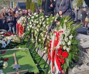 Poseł Łukasz Litewka spoczął w honorowym miejscu