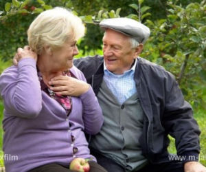 M jak miłość. Barbara (Teresa Lipowska) , Lucjan (Witold Pyrkosz) Mostowiakowie