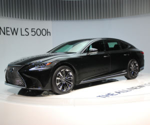 Genewa 2017 - Lexus LS500h
