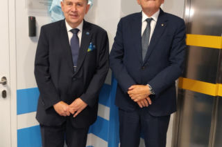 Szpital uhonorował wybitnych kardiochirurgów. Legendy skalpela otworzyły hybrydową salę operacyjną
