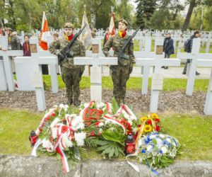 Dostał grób na Powązkach po 82 latach od śmierci. Tajemnica Jana Nowickiego „Rysia” odkryta