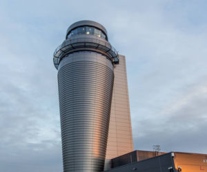 Katowice Airport: Tak wygląda nowa wieża kontroli lotów w Pyrzowicach [ZDJĘCIA]