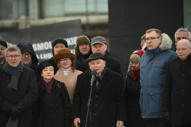 Jarosław Kaczyński na obchodach miesięcznicy smoleńskiej