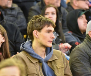 PRES Grupa Dewloperska Toruń - Abramczyk Polonia Bydgoszcz, zdjęcia kibiców i zawodników z pożegnania Adriana Miedzińskiego