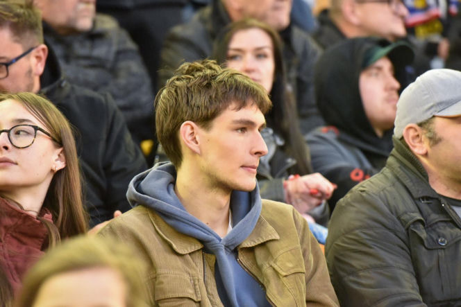 PRES Grupa Dewloperska Toruń - Abramczyk Polonia Bydgoszcz, zdjęcia kibiców i zawodników z pożegnania Adriana Miedzińskiego