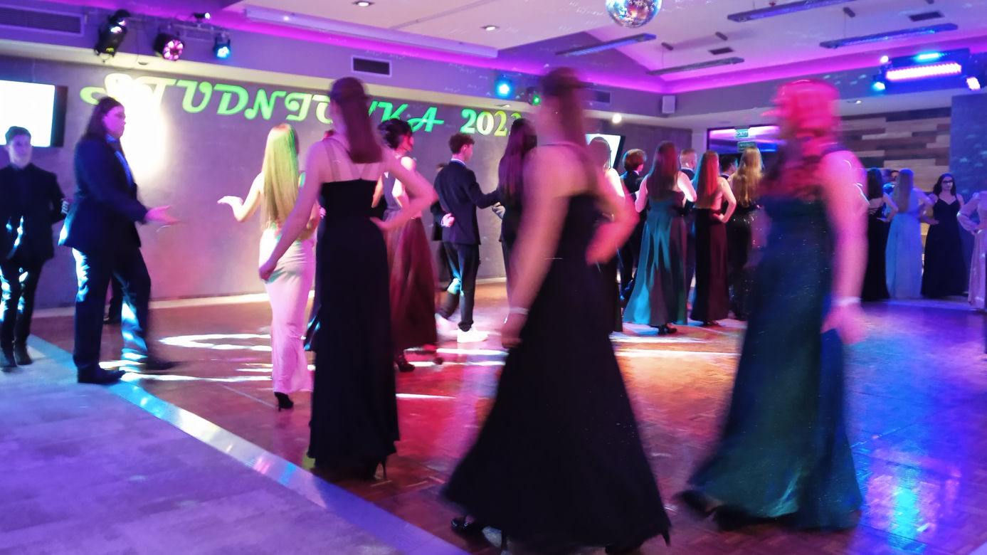 Studniówka 2023 II LO w Zielonej Górze