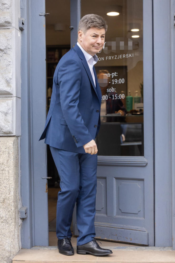 Minister Grabiec zrobił się na bóstwo