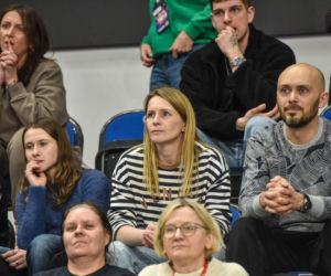 Halowe mistrzostwa Polski w Kujawsko-Pomorskiej Arenie Toruń. Zdjęcia kibiców i zawodników